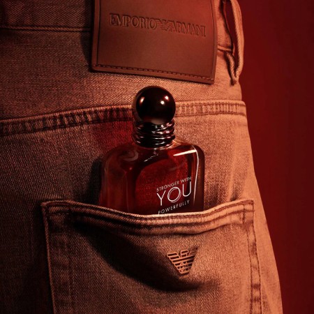 Comar Profumerie | Armani | Profumi Uomo | Emporio Armani for Him | Stronger With You Powerfully Eau De Parfum