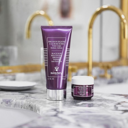 Comar Profumerie | Sisley Paris | Corpo |  Idratanti | Rose Noire Emulsion Corps