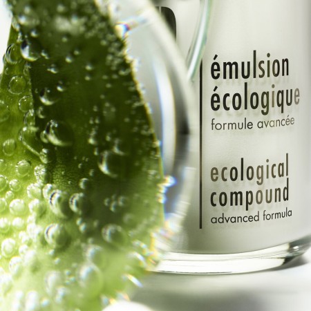 Comar Profumerie | Sisley Paris | Trattamenti | Viso | Trattamenti Giorno | Emulsion Ecologique Formule Avancée