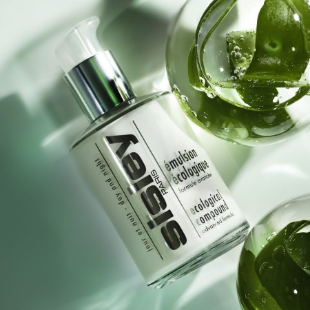 Comar Profumerie | Sisley Paris | Trattamenti | Viso | Trattamenti Giorno | Emulsion Ecologique Formule Avancée