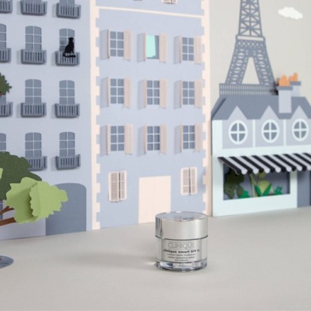 Comar Profumerie | Clinique | SMART | Custom Repair Moisturizer Dry Combination 75ml