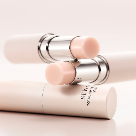 Comar Profumerie | Sensai | Expert Items | Total Lip Treatment Stick