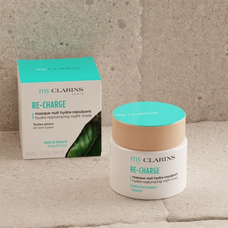Comar Profumerie | Clarins | My Clarins | RE-CHARGE maschera notte idratante rimpolpante Comar Profumerie | Clarins | My Clarins | RE-CHARGE maschera notte idratante rimpolpante