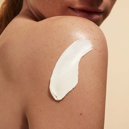 Comar Profumerie | Clarins | SOLARI | Cofanetto Crema Solare Giovinezza Corpo SPF50 150ml