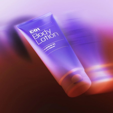 Comar Profumerie | Escentric Molecules | ESCENTRIC 01  -  Body Lotion 200ml