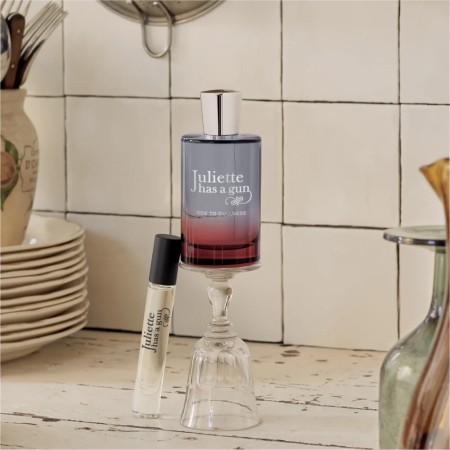 Comar Profumerie | Juliette has a Gun | Ode to Dullness |  Eau de Parfum