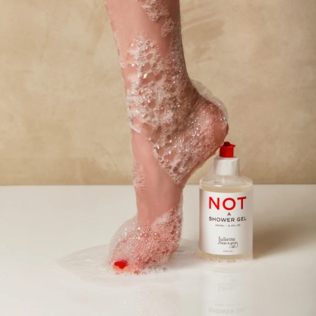 Comar Profumerie | Juliette has a Gun | Not a Shower gel 250ml