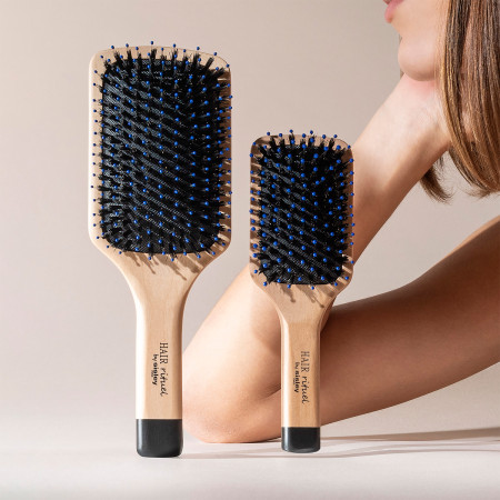 Comar Profumerie | Sisley Paris | HAIR RITUEL BY SISLEY | La Brosse de Poche Brillance et Douceur