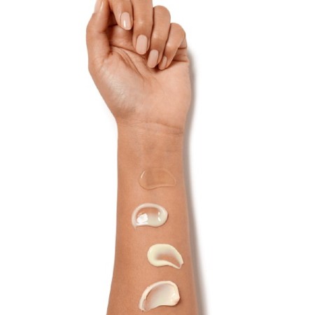 Comar Profumerie | Clinique | Trattamento Viso| Dramatically Different | Moisturizing Lotion+ con SPF50